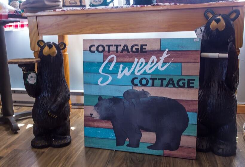 ホテル Bear Tracks Inn