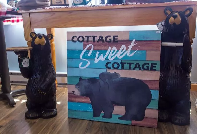 Hotelli Bear Tracks Inn