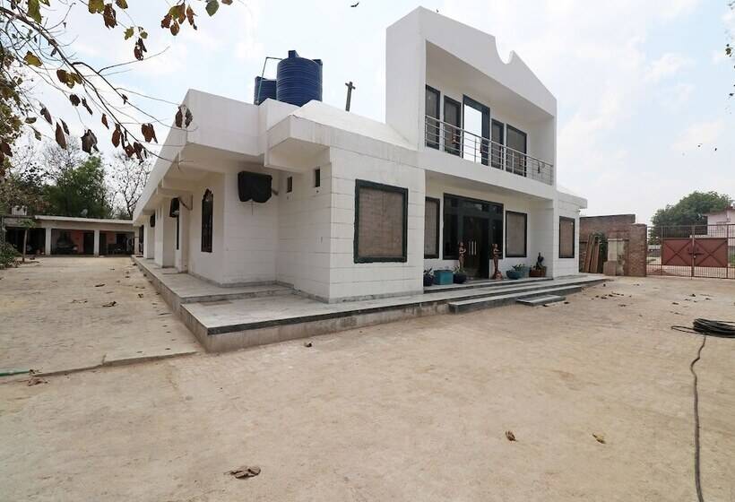 Hotel Capital O 30857 The Kd Resort