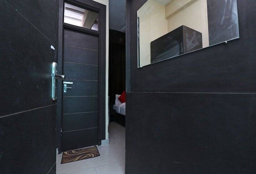 Hotel Capital O 30857 The Kd Resort