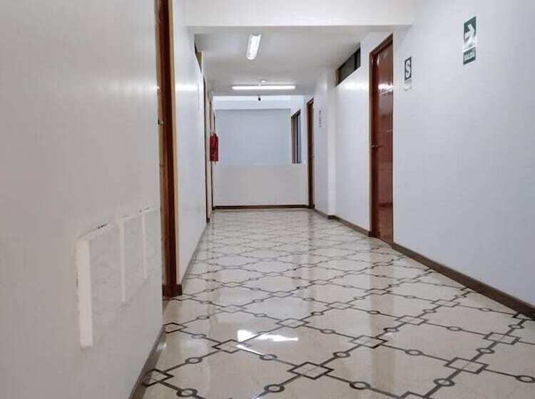 هتل Hospedaje Gran Leon