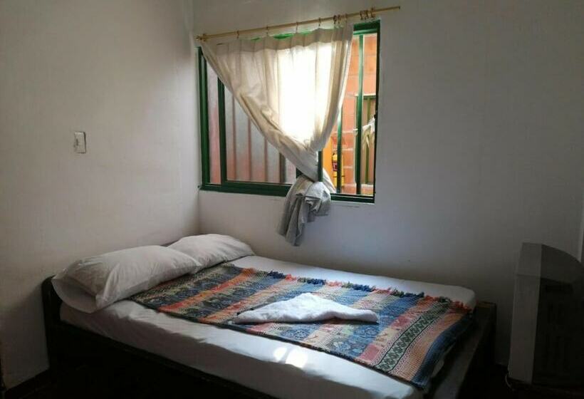 Otel Hosteria Los Cristales