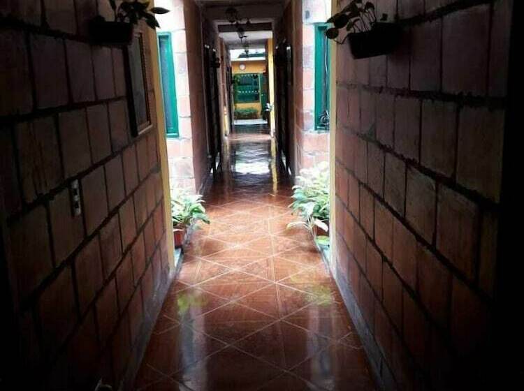 Otel Hosteria Los Cristales