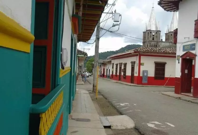 ホテル Jardin Es Tuyo