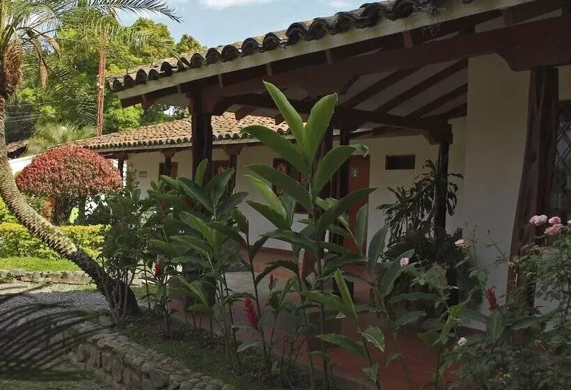 Hotelli La Oliva Club Centro Campestre