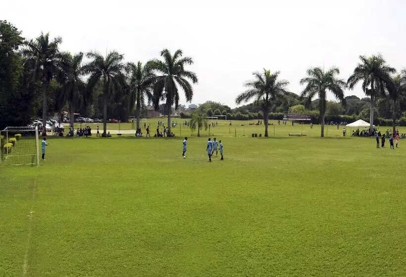 Hotelli La Oliva Club Centro Campestre