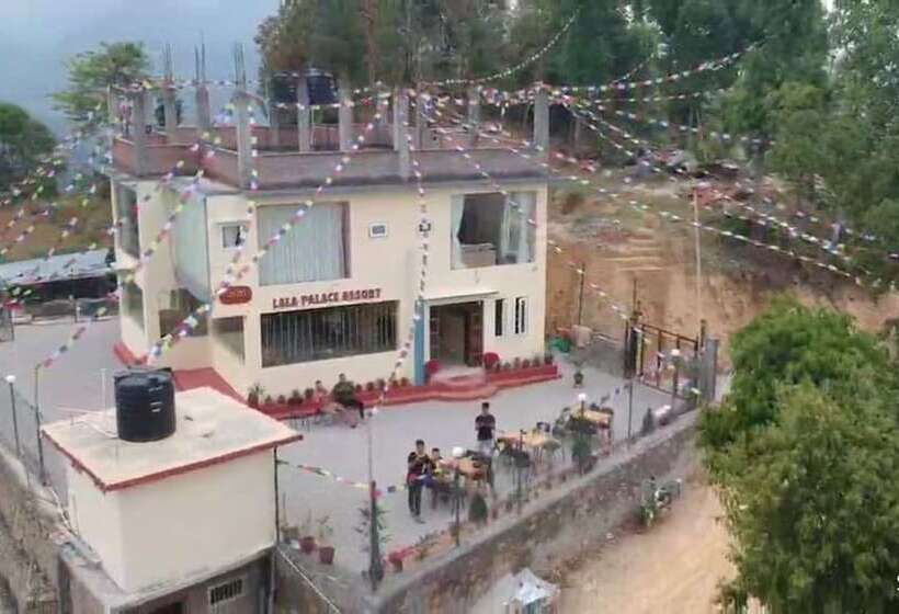 هتل Lala Palace Resort