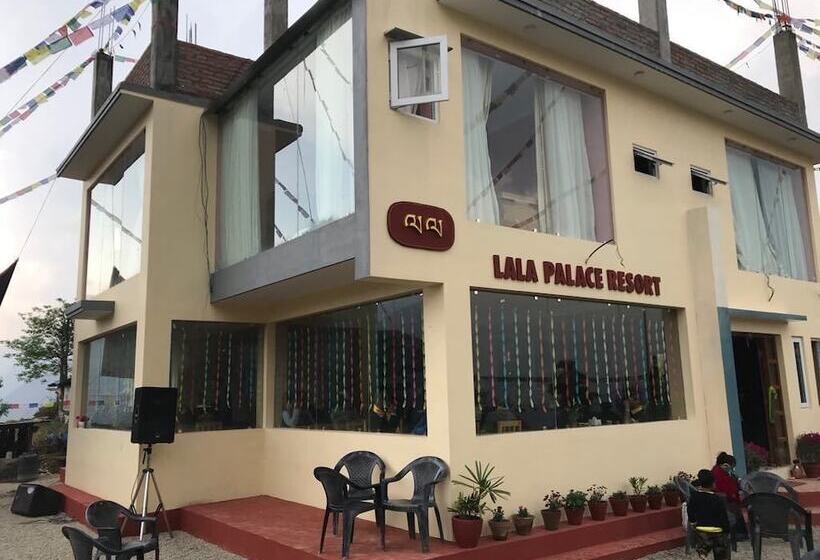 هتل Lala Palace Resort