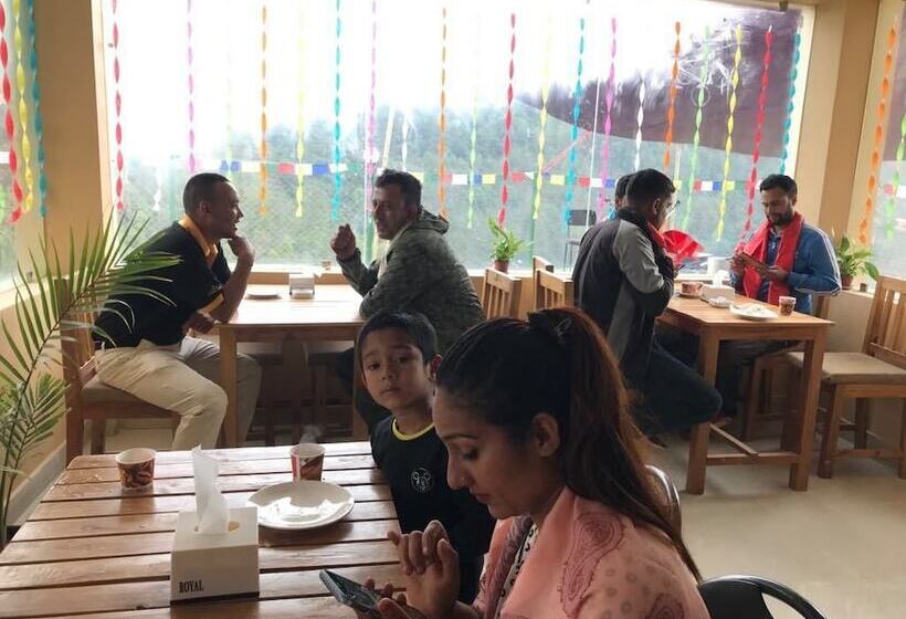 هتل Lala Palace Resort