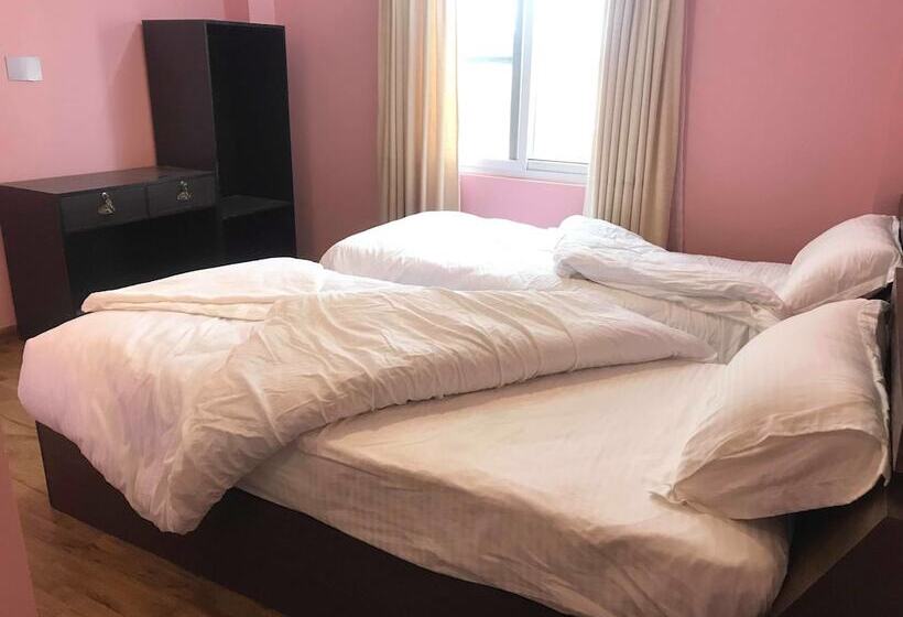 هتل Lala Palace Resort