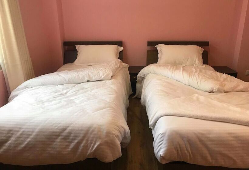 هتل Lala Palace Resort