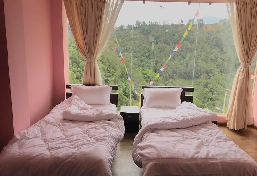 هتل Lala Palace Resort