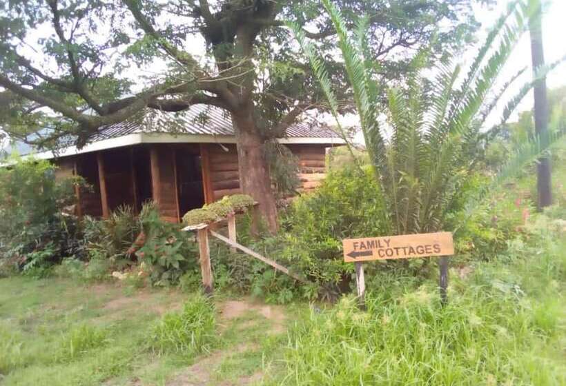 هتل Marianah Tourist