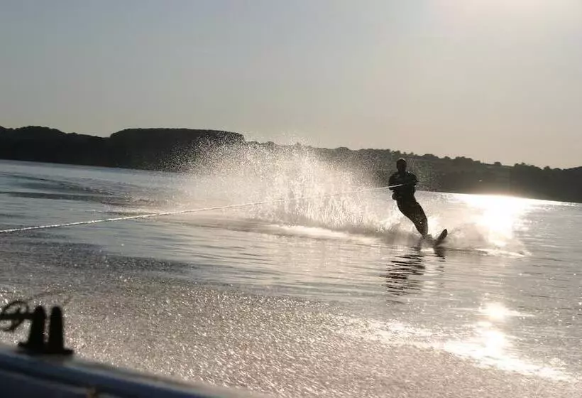 ホテル Naturperlen