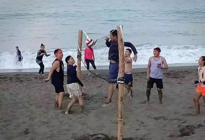 Hotelli Pacific Buddies   Campsite