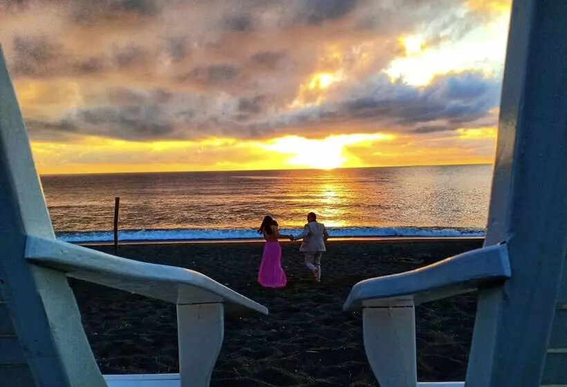 Hotelli Pacific Buddies   Campsite