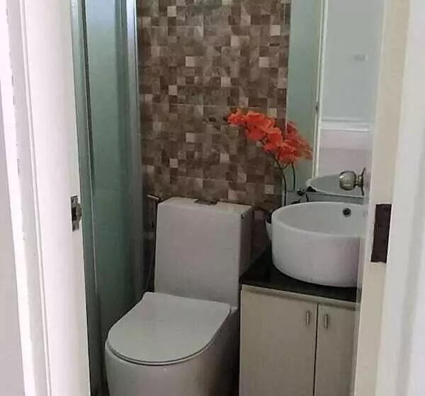 Hotelli Pacific Buddies   Campsite