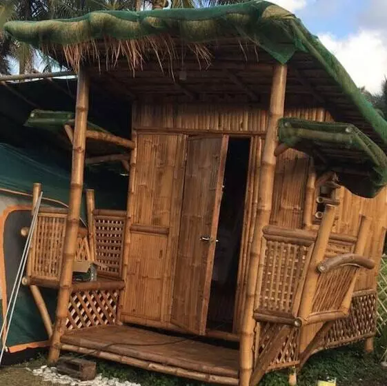 Hotelli Pacific Buddies   Campsite