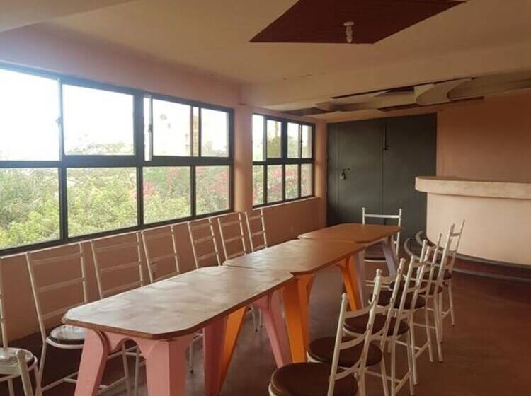 هتل Sultan Hamud Pyramids Resort