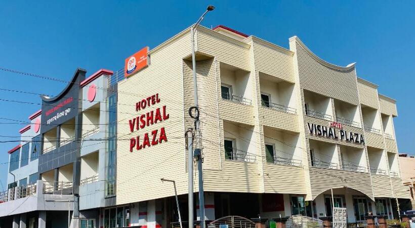 Отель Vishal Plaza