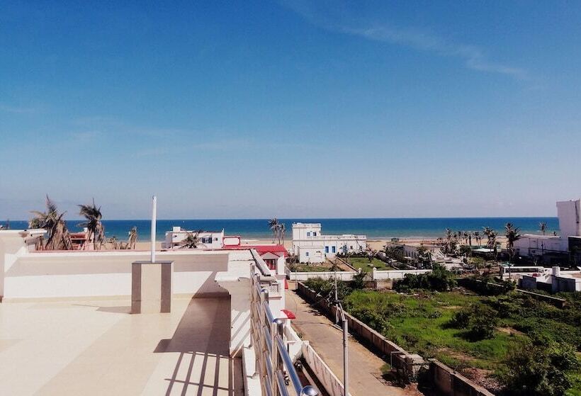 Отель Vishal Plaza