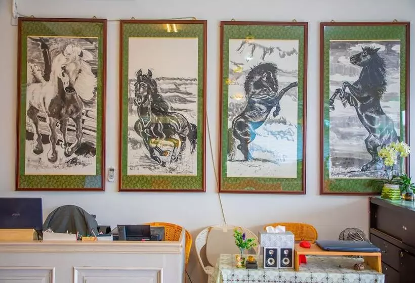 Lohas Artist B&b