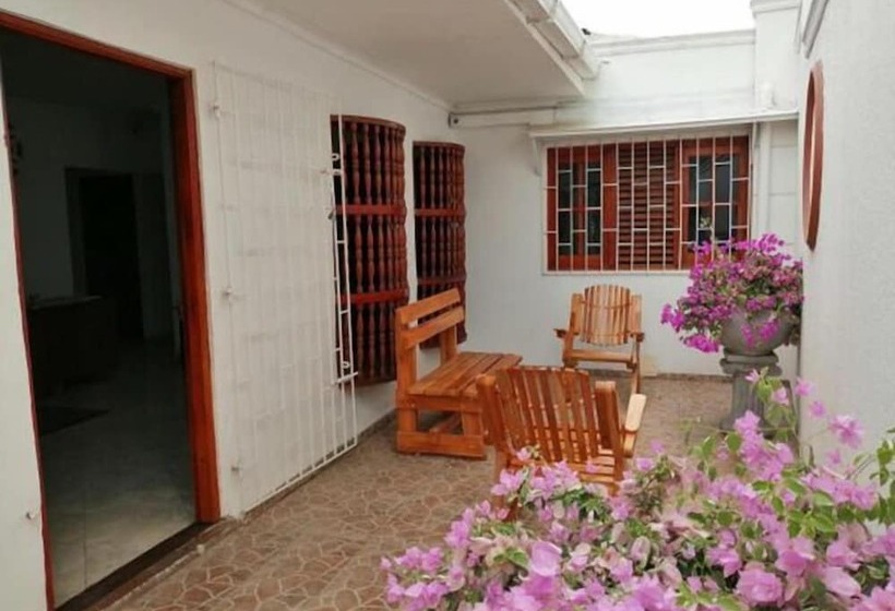 ペンション Casa Hostal Bahia