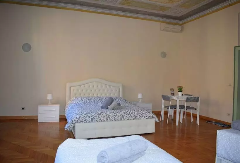 پانسیون Casa Roma Rooms