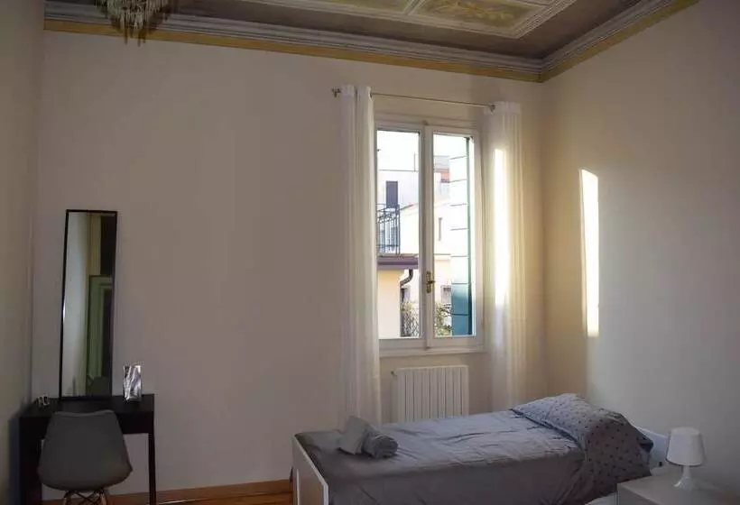 پانسیون Casa Roma Rooms