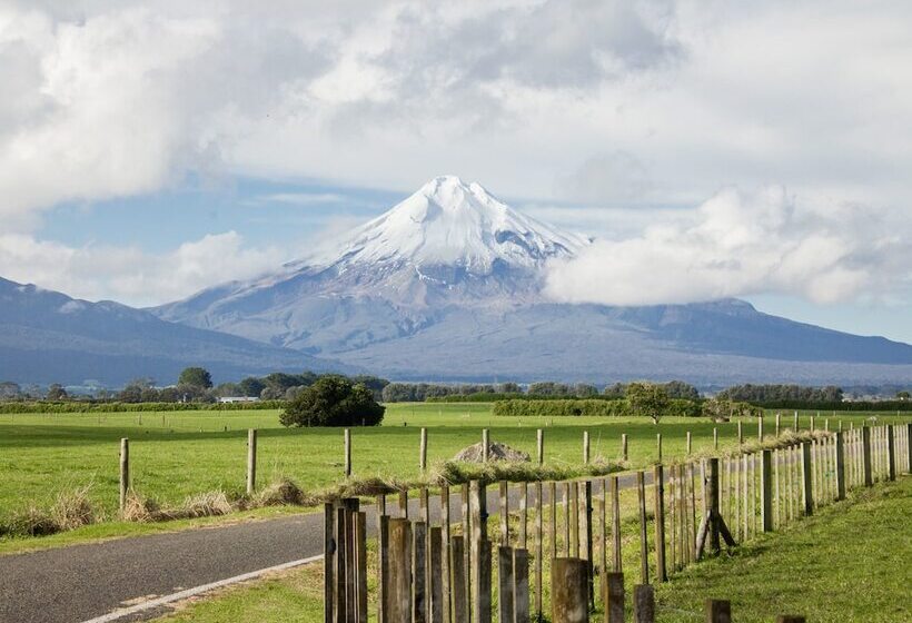 פנסיון Goodin Country Garden