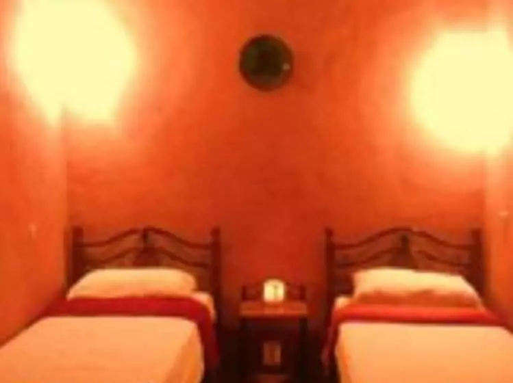 Majatalo Kasbah Azimounde