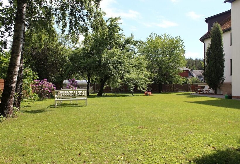 پانسیون Villa Neubad