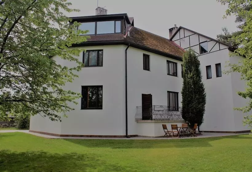 پانسیون Villa Neubad