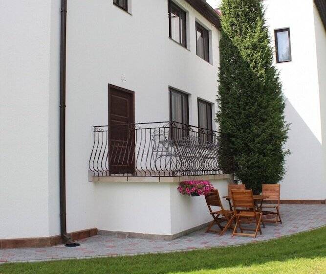 پانسیون Villa Neubad