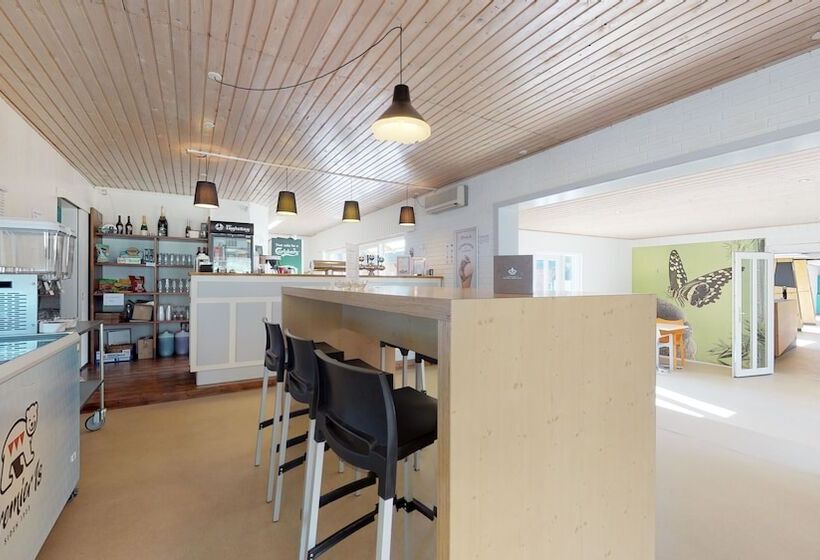 Курорт Jelling Family Camping & Cottages