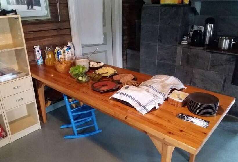 فندق صغير Herajärven Retkeilykeskus   Kiviniemi