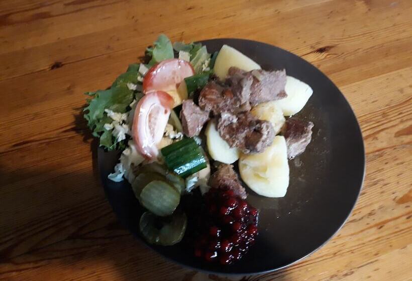 فندق صغير Herajärven Retkeilykeskus   Kiviniemi