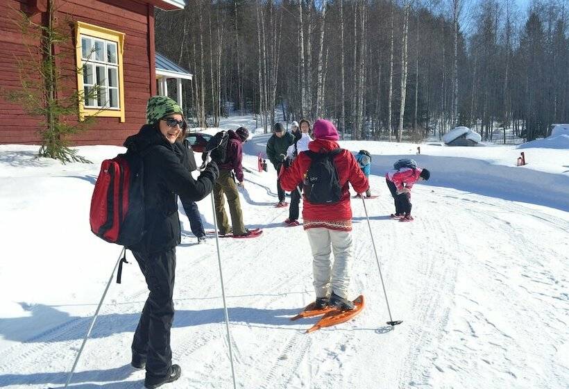 فندق صغير Herajärven Retkeilykeskus   Kiviniemi