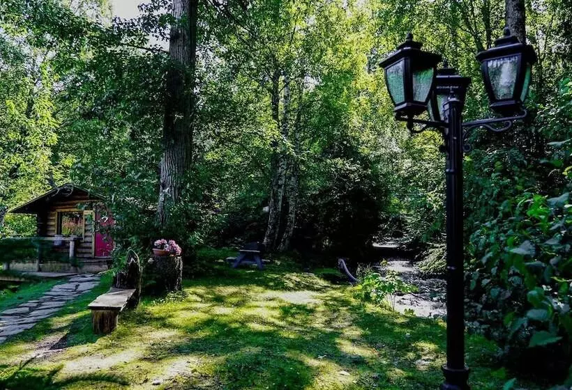 Hope Alaska S Bear Creek Lodge