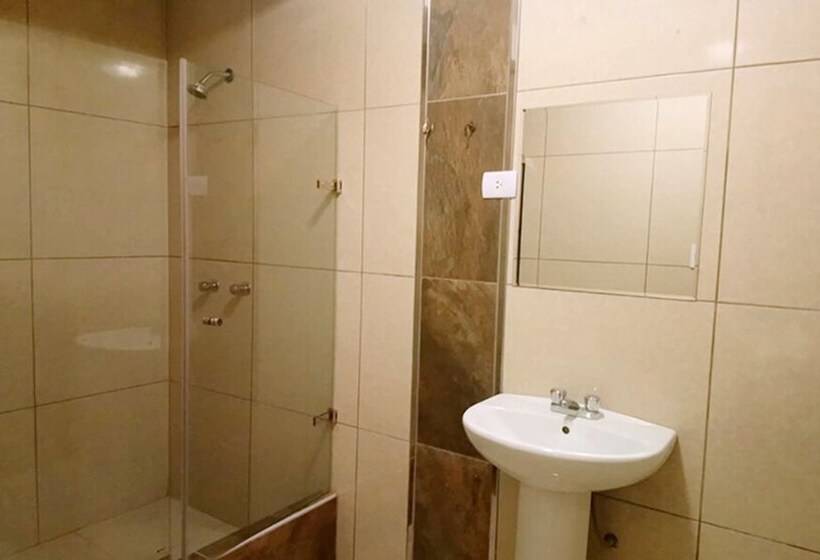 בית מלון כפרי El Valle De Churin