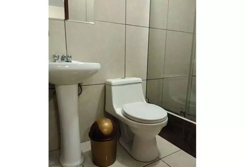 Hotelli El Valle De Churin