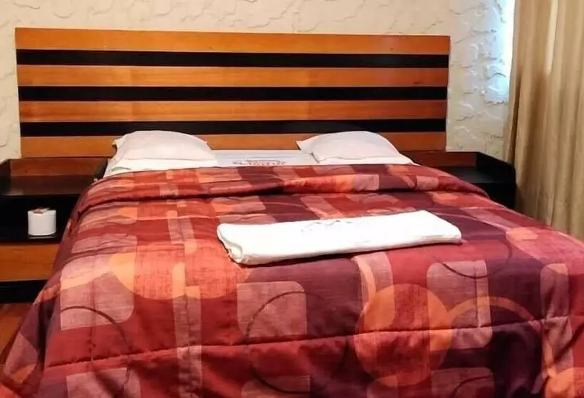 Hotelli El Valle De Churin