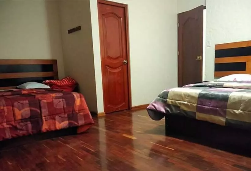 Hotelli El Valle De Churin