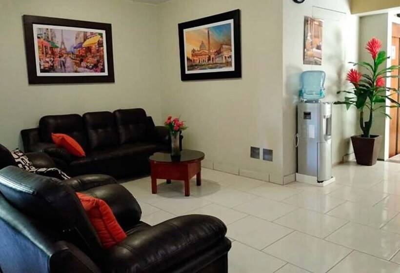 בית מלון כפרי El Valle De Churin