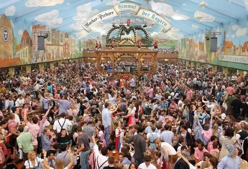 هتل Festanation Oktoberfest Camp No.2