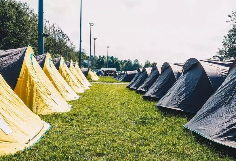 هتل Festanation Oktoberfest Camp No.2