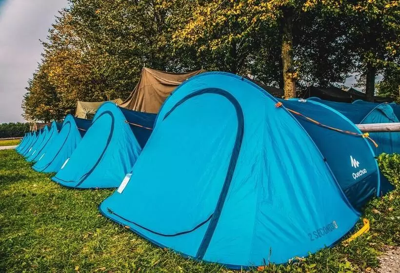 هتل Festanation Oktoberfest Camp No.2