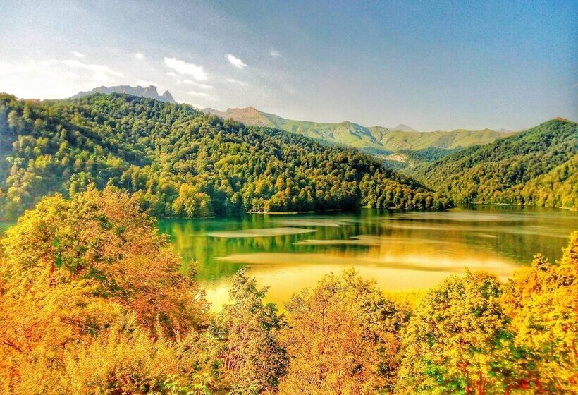 هتل Goy Gol Lake Resort