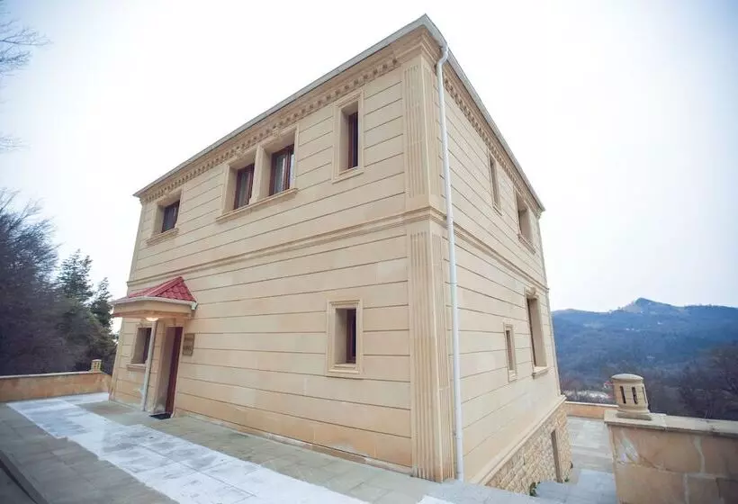 هتل Goy Gol Lake Resort