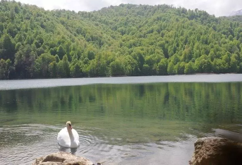 هتل Goy Gol Lake Resort